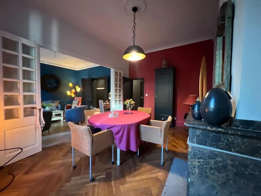 Apartment Coeur De Ville, Garage Prive Et Gratuit Avec Terrasse ! Cahors