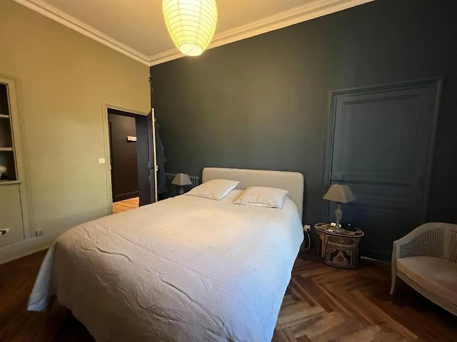 Coeur De Ville, Garage Prive Et Gratuit Avec Terrasse ! Cahors Apartment